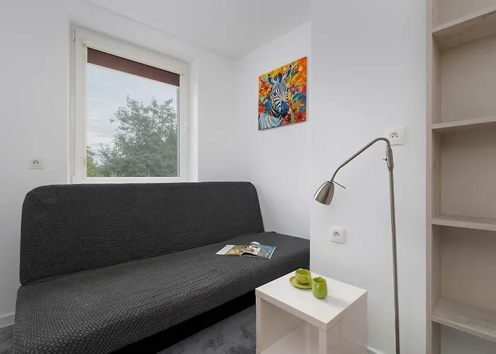 A Unique House With A Terrace And Garden In Cracow For 8 People By Renters *