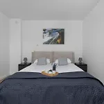 A Unique House With A Terrace And Garden In Cracow For 8 People By Renters Ferienhaus